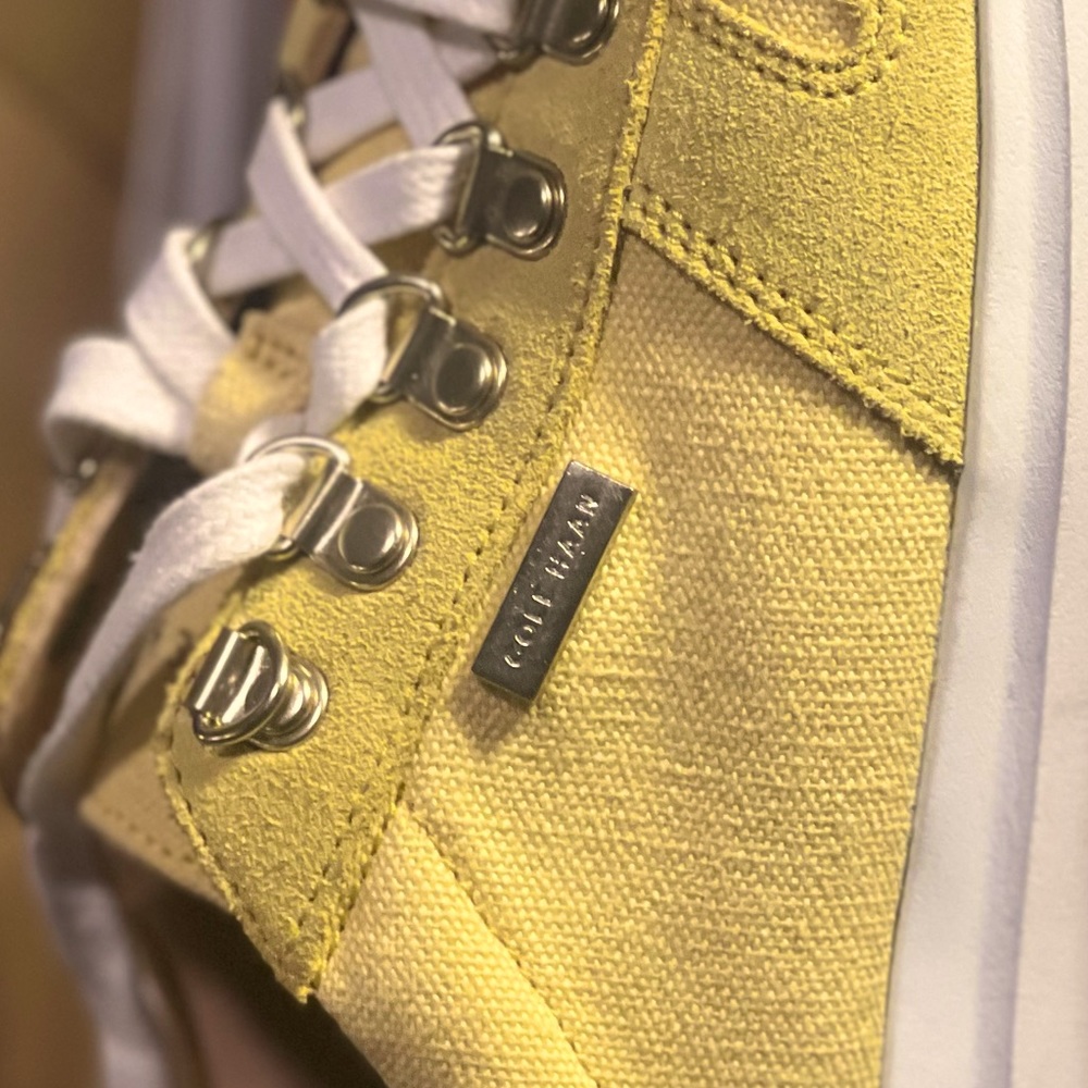 Cole hann sneakers 91/2 worn twice . Had ankle surgery can’t wear them anymore.